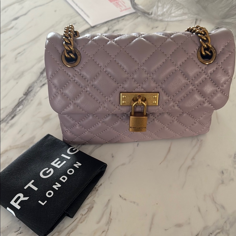 Kurt Geiger Quilted Brixton Lock Bag with Gold Chain Convertible - Picture 5 of 5